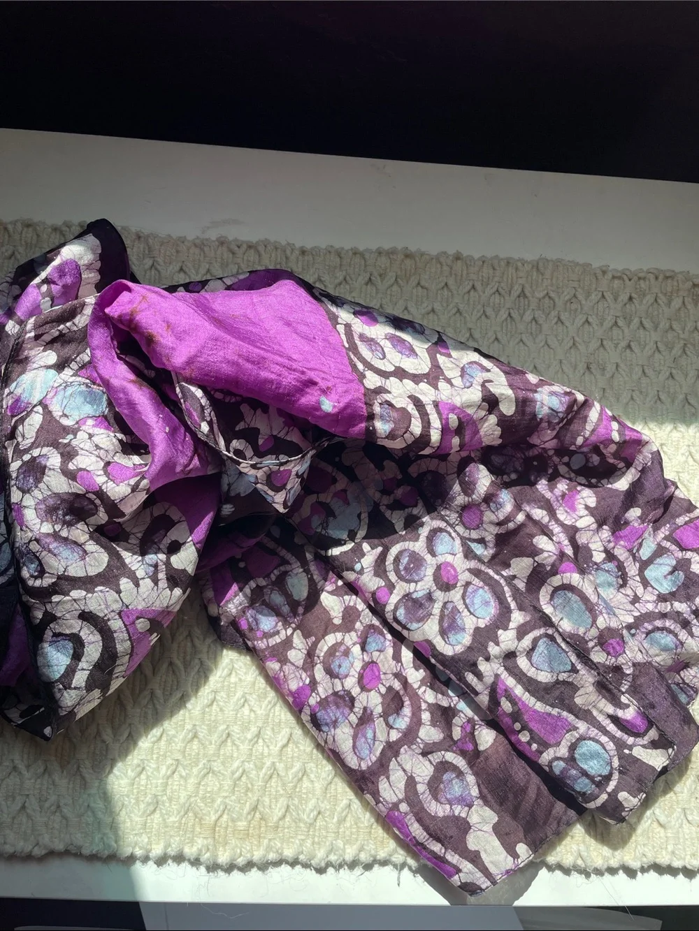 VTG HAND DYED BATIK SILK SCARF